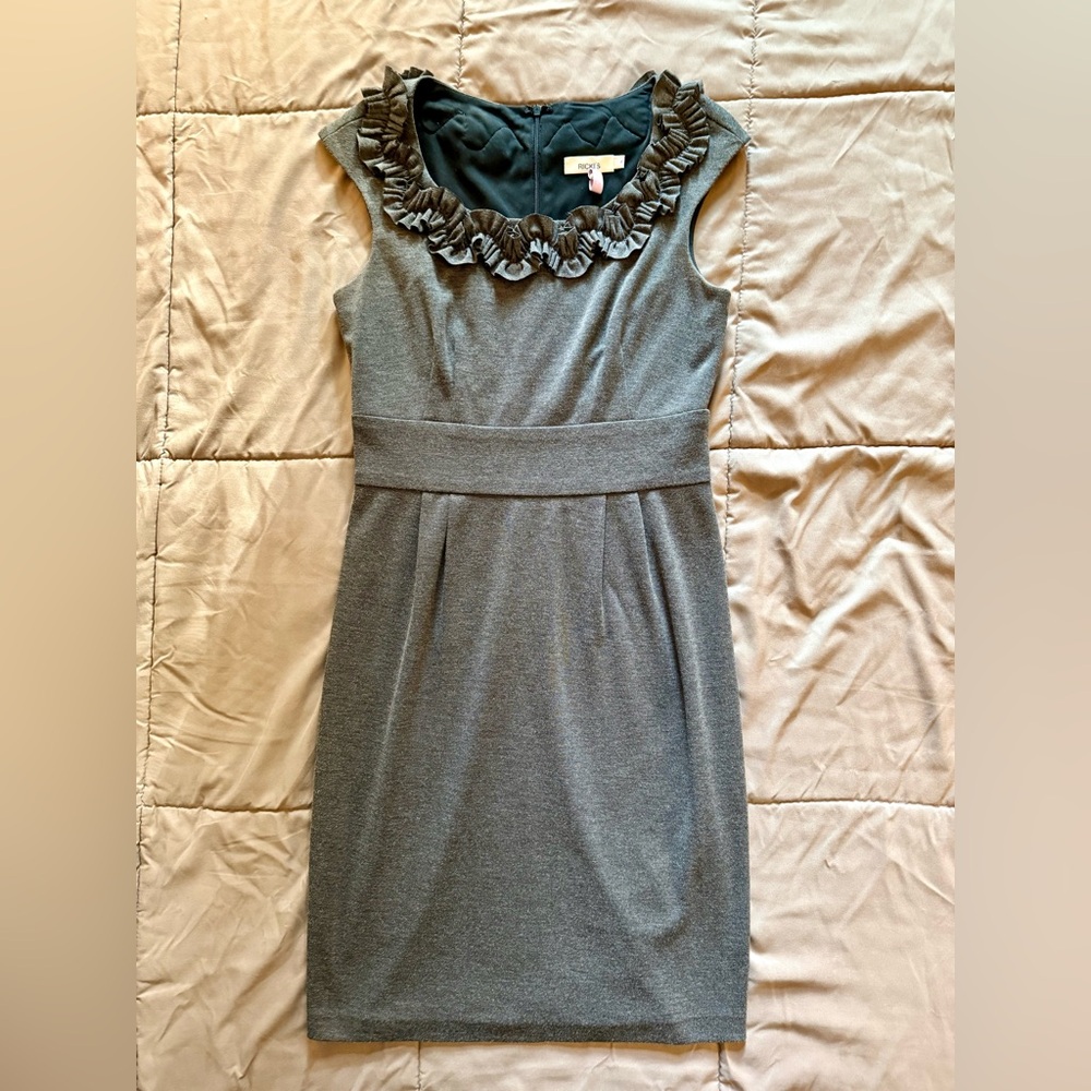 Ricki's Gray Sleeveless Dress with Ruffle Collar size 4.